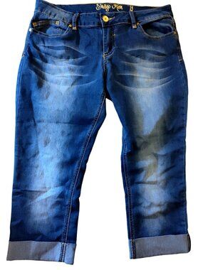 Indigo Rein Womens Cuffed Denim Capri Jeans Size 13 With Gold Accents